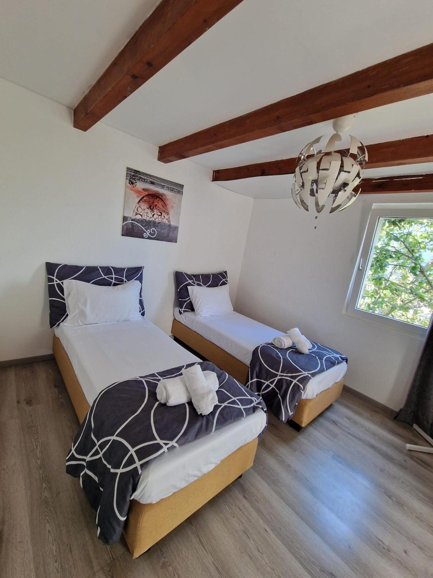 Maison Villageoise Collombey-Muraz Esterno foto